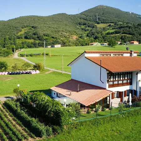 La Mies Lejlighed Rasines